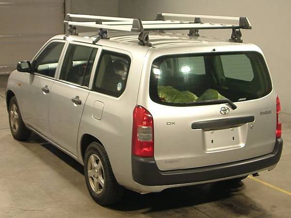 Багажник Thule на Toyota succeed